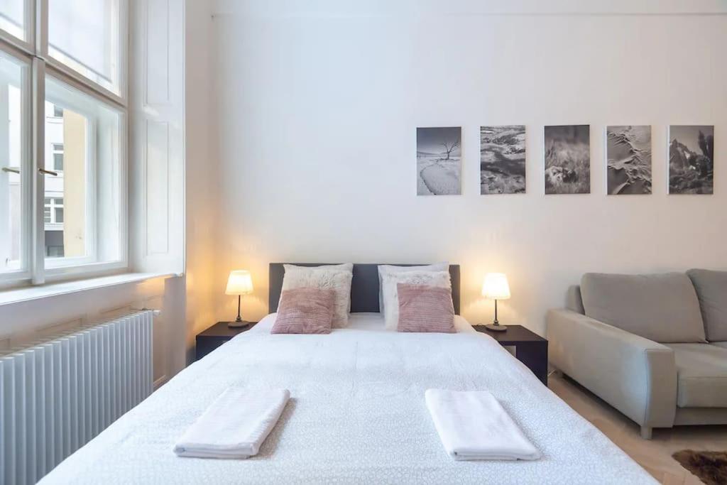 Luxury Apartment On Old Town Square براغ المظهر الخارجي الصورة